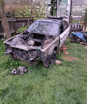 BMW e34 diely z 525i automat a 525 TDS - 3