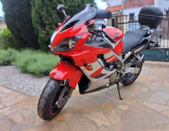 Honda CBR 600f4i - 3