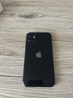iPhone 11 - 3