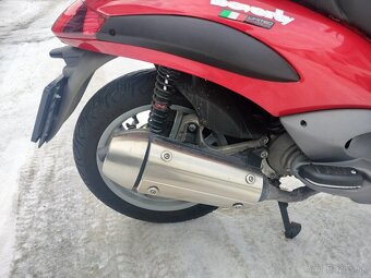 Piaggio Beverly 200 - 3