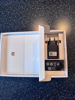 Predam tablet Lenovo + folio Case - 3