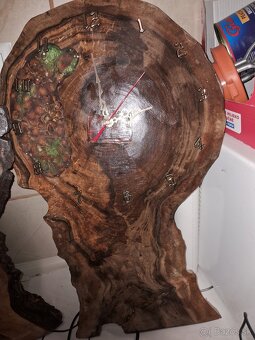 originálne ručne vyrobené drevené hodiny - 3