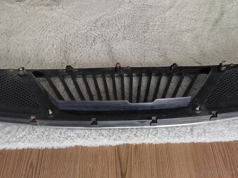 Daewoo Nubira predná maska - 3