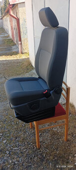 Predná sedačka spolujazdca VW T5 / T6 - 3