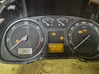 Škoda octavia 1 budíky polodot diesel - 3