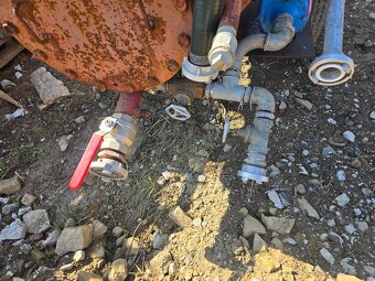 Cisterna na uzitkovu za traktor - 3