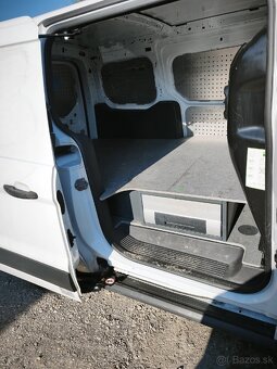 Zástavba Ford Transit Connect L2 - 3