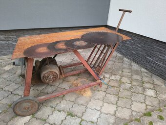 Cirkulár - 3
