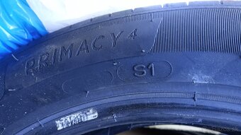 235/50 R19 103V Michelin primacy4......1kus - 3