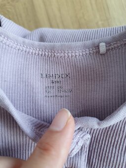 LINDEX Body s henley golierom veľkosť 86 - 3