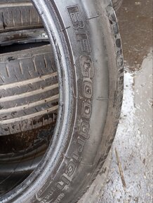 Letné pneu 235/45 R18 - 3