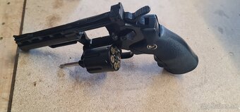 Dan Wesson 4 - 3