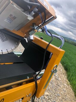 LUMAG STM 450-700 vodná stolová píla na kameň - 3