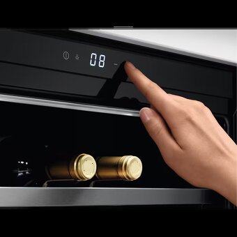 Vinotéka - AEG KWK884520T - NOVA s PLNOU ZARUKOU 2ROKY - 3