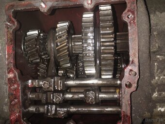 V3s prevodovka - 3