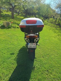 Honda VFR 800 - 3
