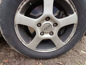 Celoročné pneu 195/65 r15 - 3