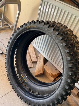 Maxxis enduro 140/80-18,90/90-21” - 3