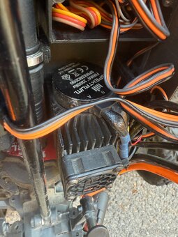 Arrma Vorteks BLX 4x4 1/10 - 3