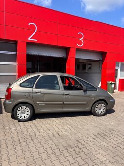Citroen Xsara Picasso 1,6i r.2010 - 3