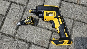 Aku skrutkovac na sadrokarton Dewalt - 3
