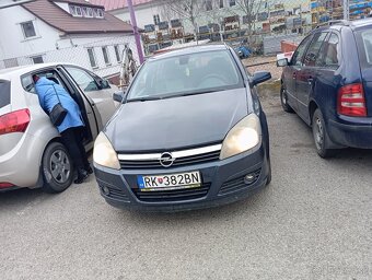 Opel Astra H. - 3