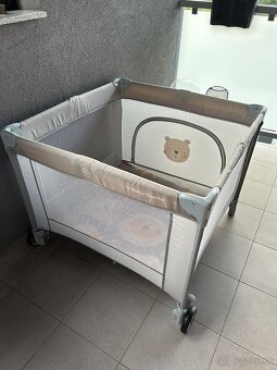 Skladacia ohrádka/cestovná postieľka - 3