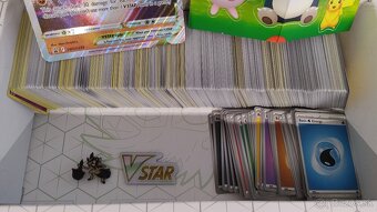 Predám original Pokemon kartičky 1000ks - 3