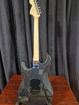 Squier stratocaster HSS - 3