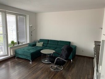 Prenajom 2 izboveho bytu s parkovanim Bratislava - Trnavka - 3