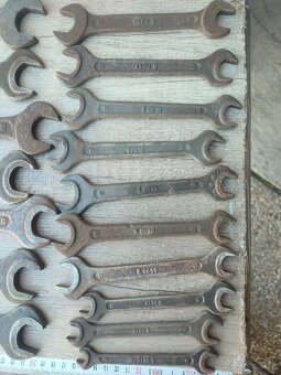 Staré Tona kľúče 24 ks spolu 75€ - 3