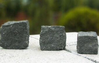 Žulové kocky - 3