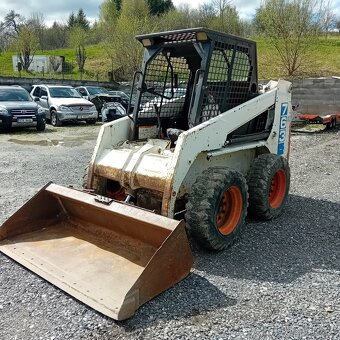 Smykový nakladač Bobcat 763, r.v. 2002 - 3