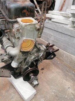Predám motor Škoda 1202 - 3