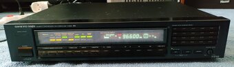 Onkyo Integra - 3