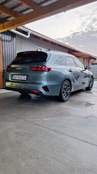 Kia CEED SW 1,5 T-GDI M6 SPORT - 3