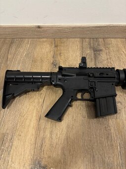 VZDUCHOVÁ PUŠKA .177 (4,5MM) CROSMAN M4-177 - 3