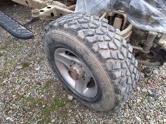 Elektrony R15 6x139.7 Pneu truck 2000 - 3