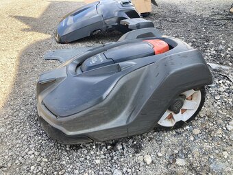 Husqvarna 450X - Robotická kosačka - 3