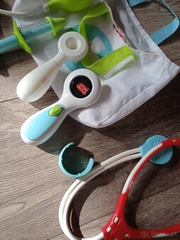 Fisher price lekárska sada - 3