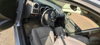 predám Toyota Corolla matrix 4X4 LPG automat, real km - 3