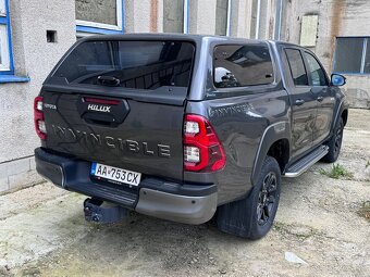 TOYOTA HILLUX 2.8 D - 3