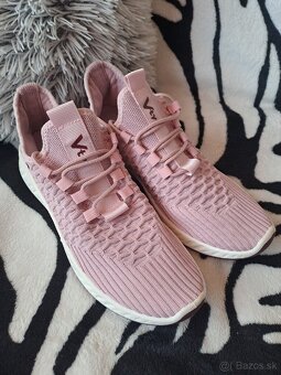 ♡Nádherné športové tenisky Deichmann veľkosť 41♡ - 3