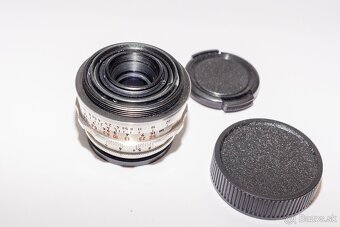 Meyer-Optik Trioplan 50mm f/2.9 V (M42) - 3