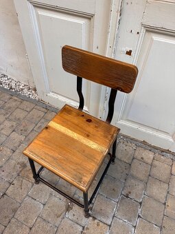 Kaviarenská stolička - 3