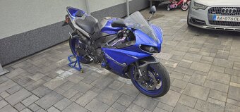 Yamaha R1 2013 Big Bang - 3