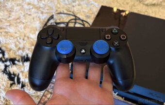 Playstation 4 500GB+2ovládače+3hry - 3