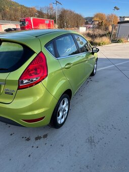 Ford Fiesta Titanium 1.4i 16 V - 3