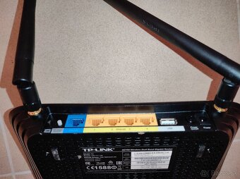 router TP-LINK AC750 - 3