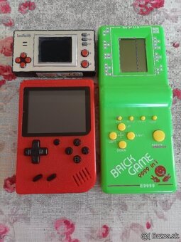 Herné konzoly, lampa, hodinky - 3